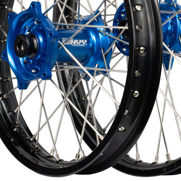 Envy/DID Yamaha YZ125-250 1998 Black/Blue Wheel Set
