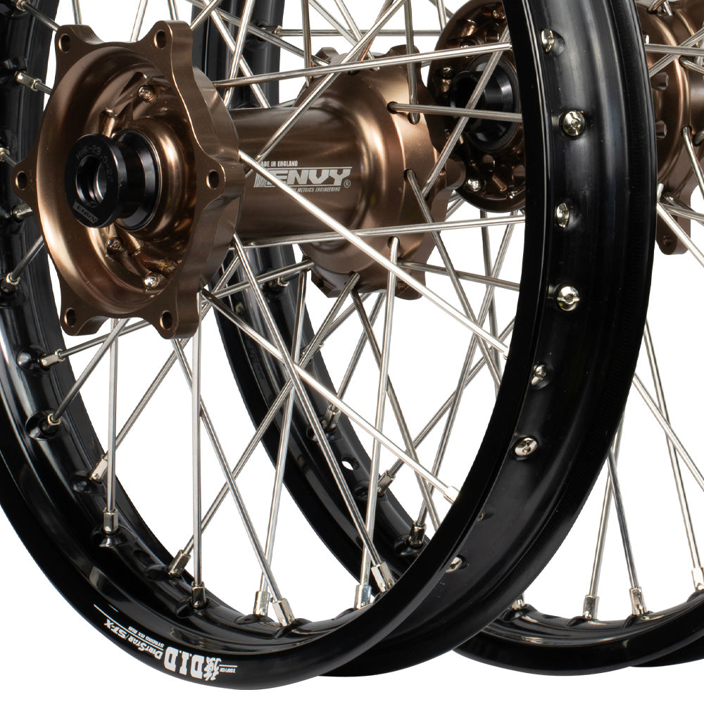 Envy/DID Suzuki RMZ250-450 2007-24 Black/Mag Wheel Set