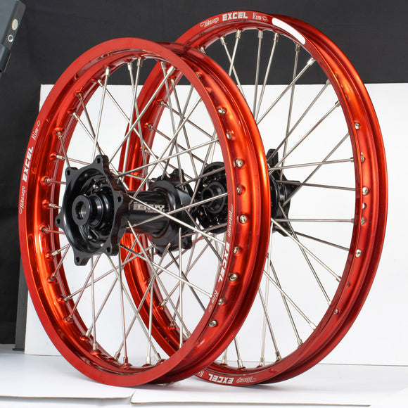 Envy excel black red