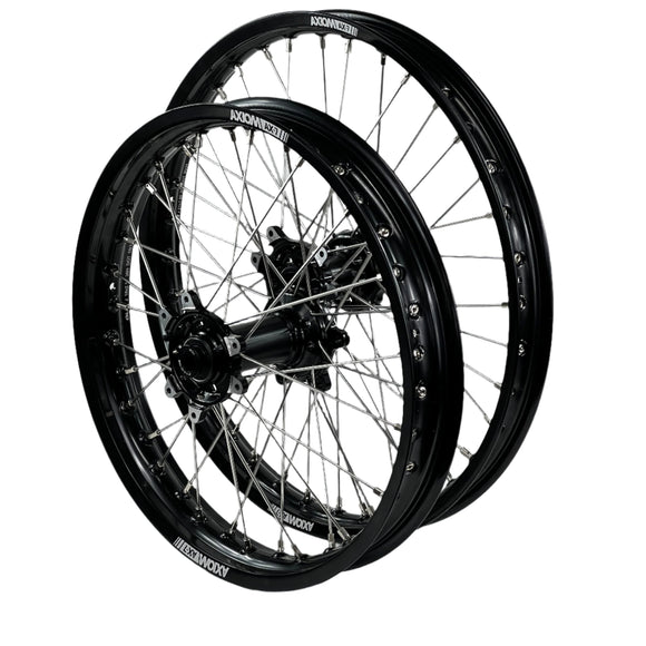 Axiom Sur Ron Ultra Bee 19x1.85/19x2.15 Black Rim / Black Hub Wheel Set